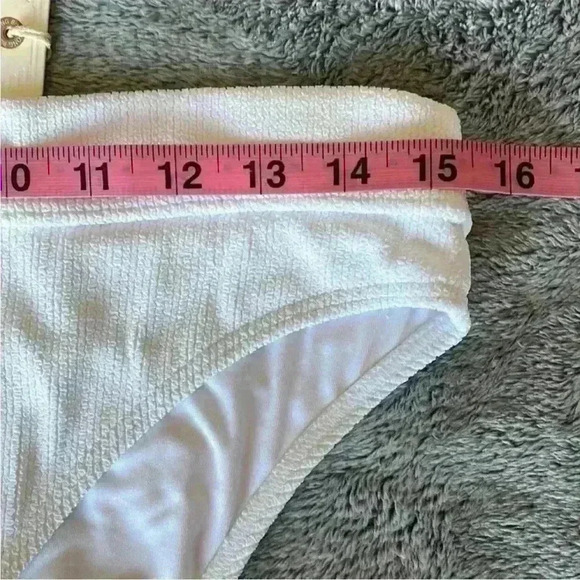 Billabong Sunrays Maui Rider Bikini Bottoms in White Size XL (14) NWT - Picture 9 of 9